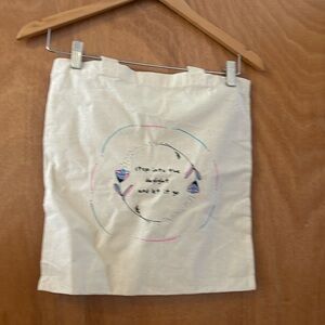 Canvas tote bag with Taylor Swift Daylight lyrics